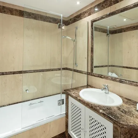 Cubo's Luxury Banus Marbella