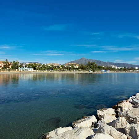Cubo's Luxury Banus Marbella