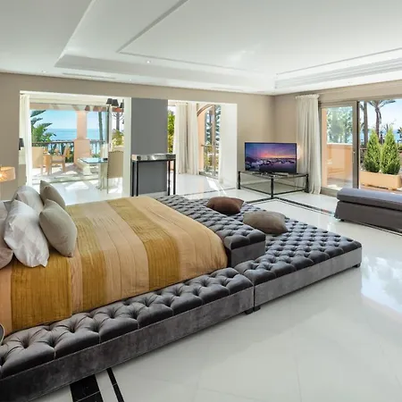 Apartment Cubo's Luxury Banus Marbella